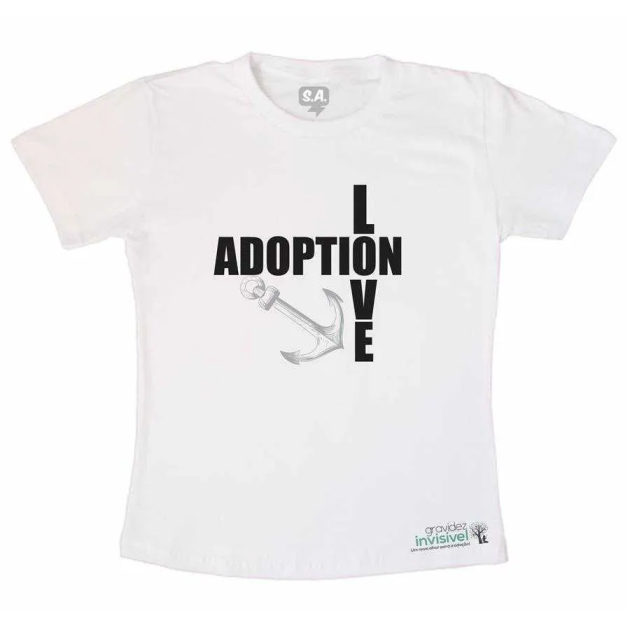 Camiseta Love Adoption