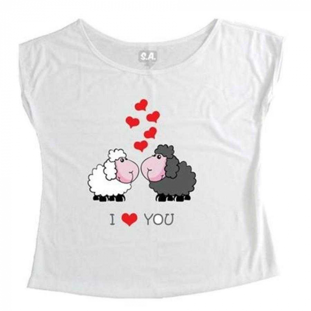 T-Shirt Feminina Amor Ovelha
